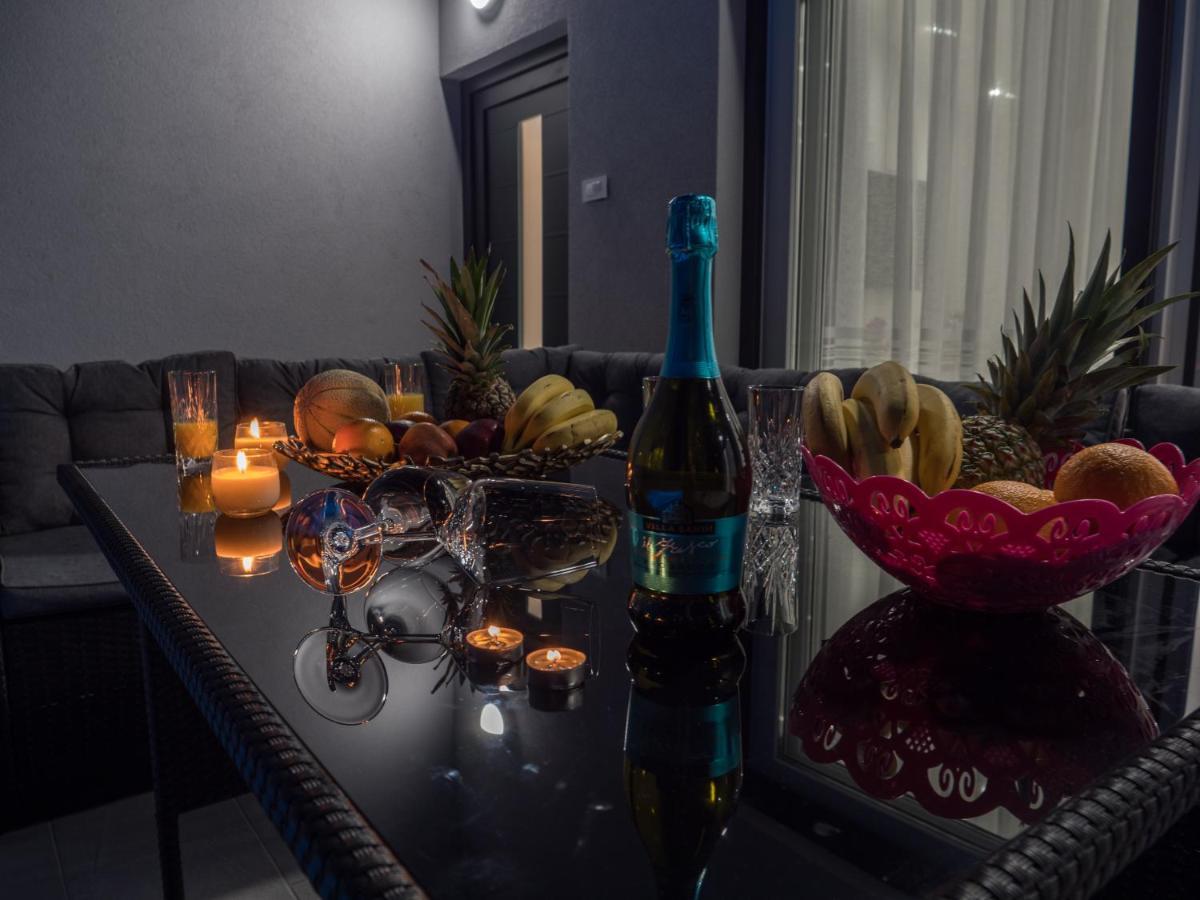 Luksuzna Kuca Za Odmor "Villa Romantica" 클랄제비카 외부 사진
